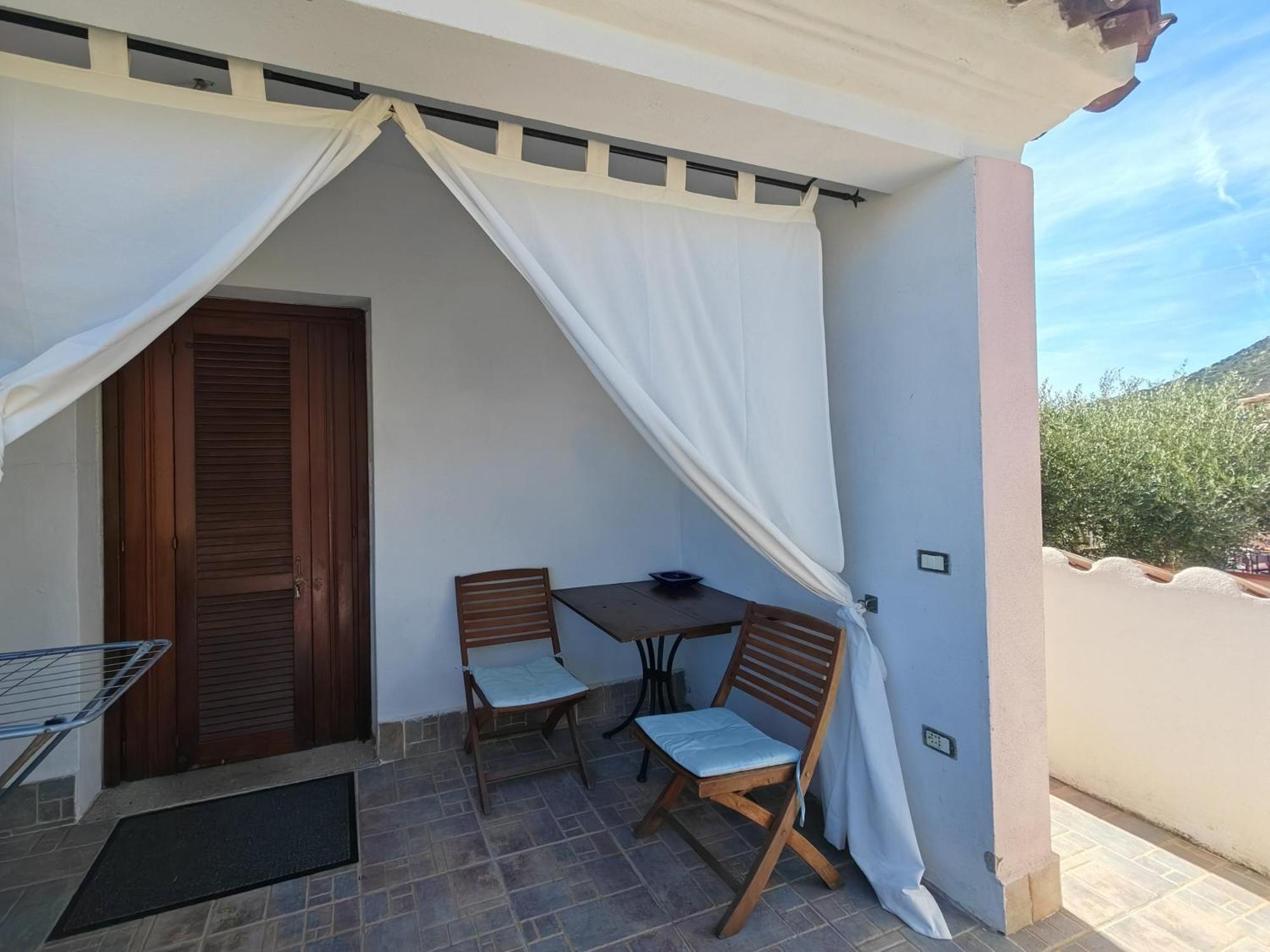 Da Teresa Bed and Breakfast San Teodoro  Δωμάτιο φωτογραφία