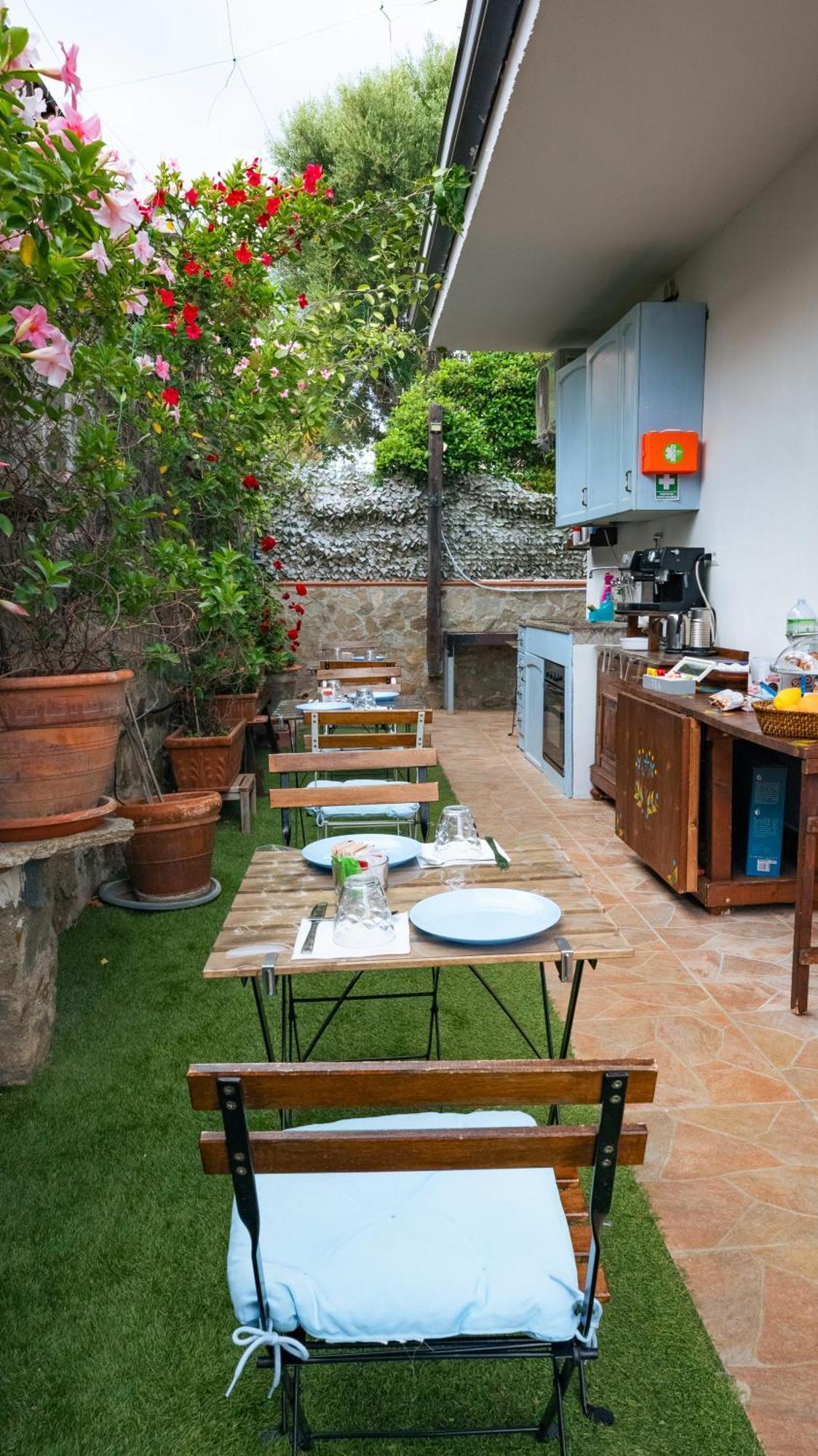 Da Teresa Bed and Breakfast San Teodoro  Εξωτερικό φωτογραφία