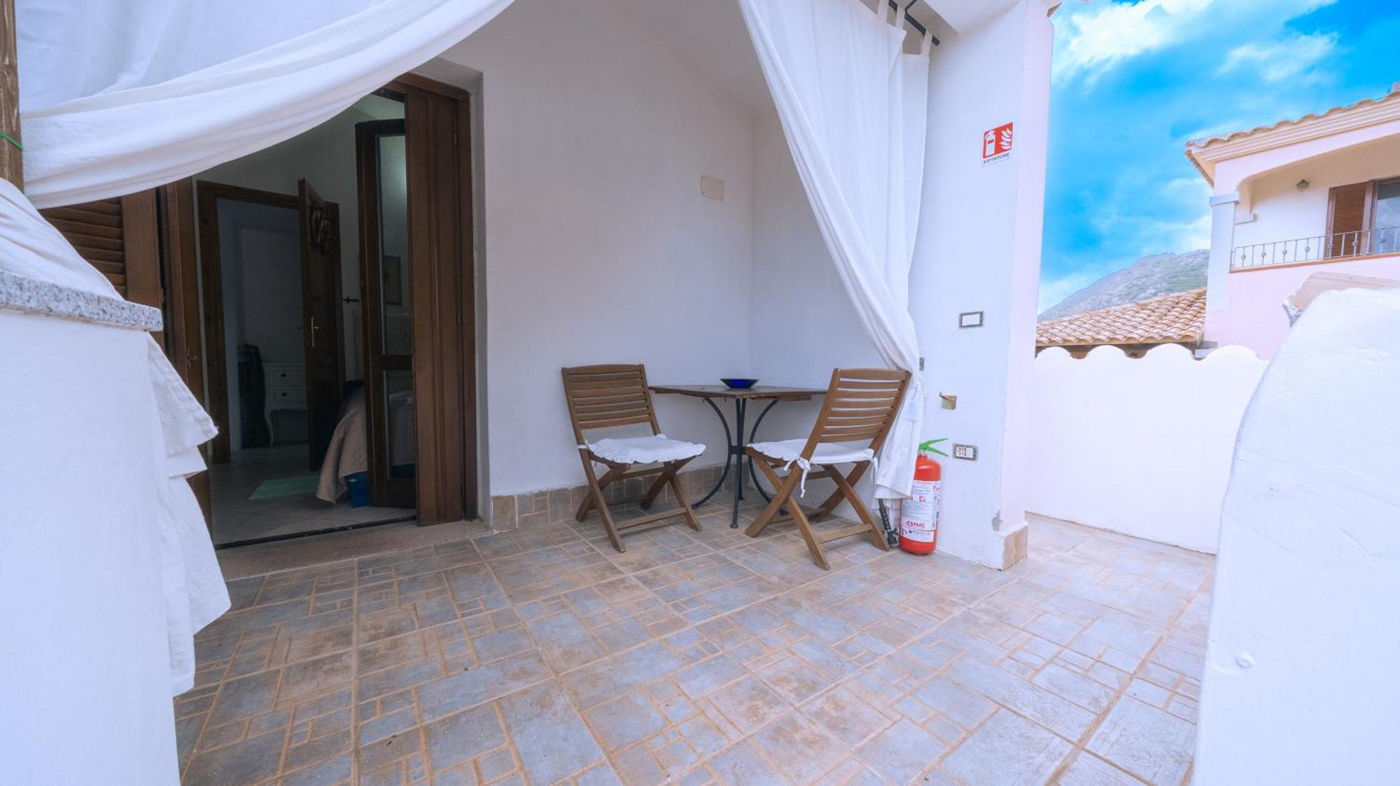 Da Teresa Bed and Breakfast San Teodoro  Εξωτερικό φωτογραφία